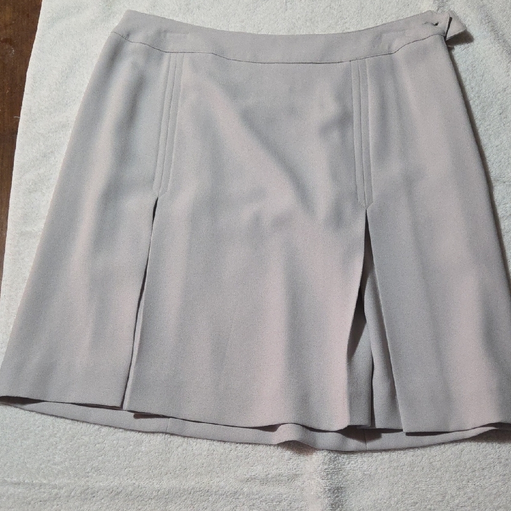 Jones New York Light Gray Blouse